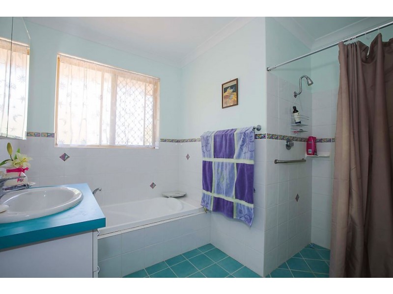 17 Whatman Way, Withers WA 6230