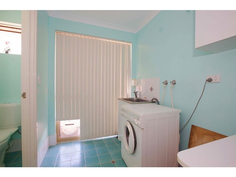 17 Whatman Way, Withers WA 6230