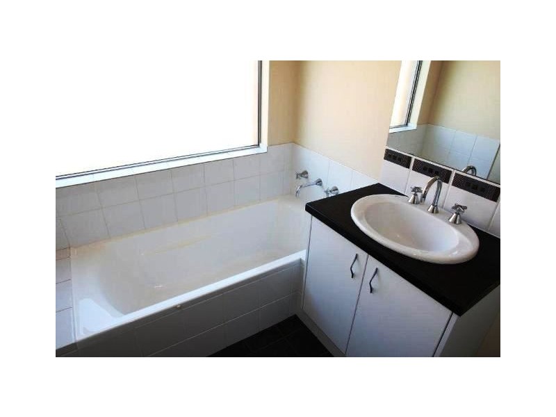 168 Braidwood Drive, Australind WA 6233