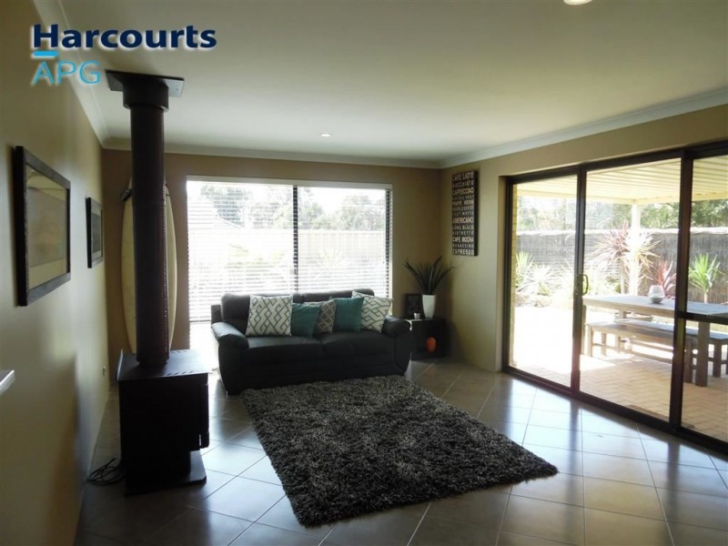 9 A’dale Way, Dalyellup WA 6230