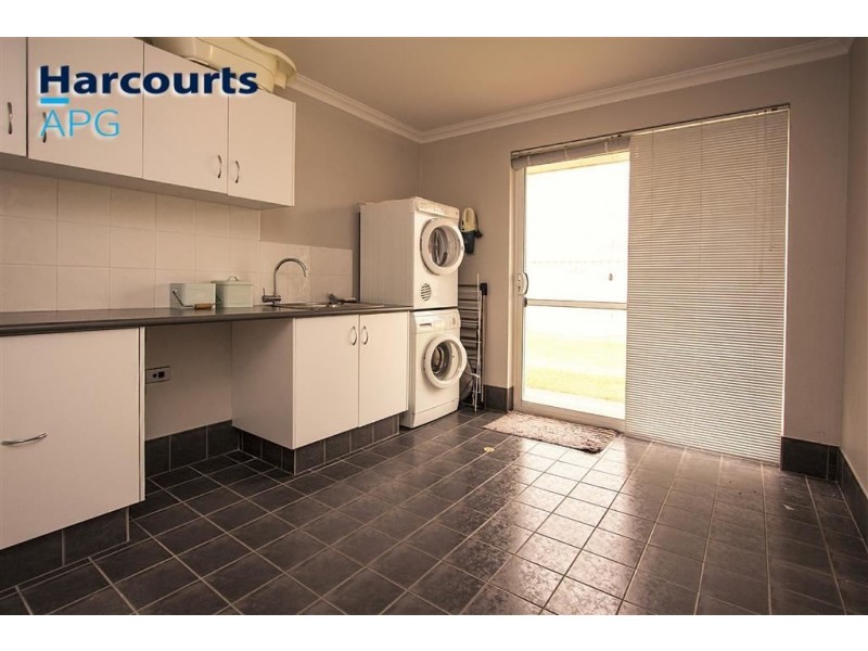 4 Sunstone Brace, Australind WA 6233