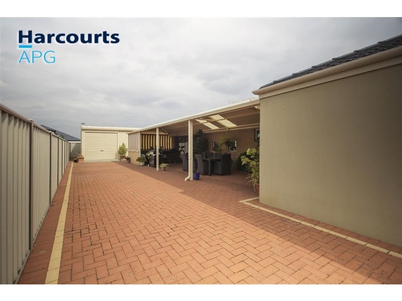 4 Sunstone Brace, Australind WA 6233