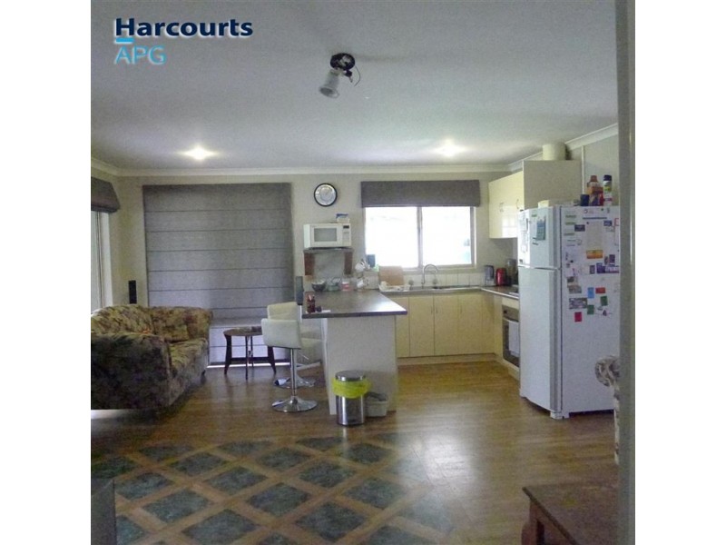 13 Manea Drive, Gelorup WA 6230