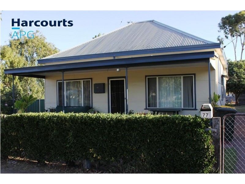 77 Coombes Street, Collie WA 6225