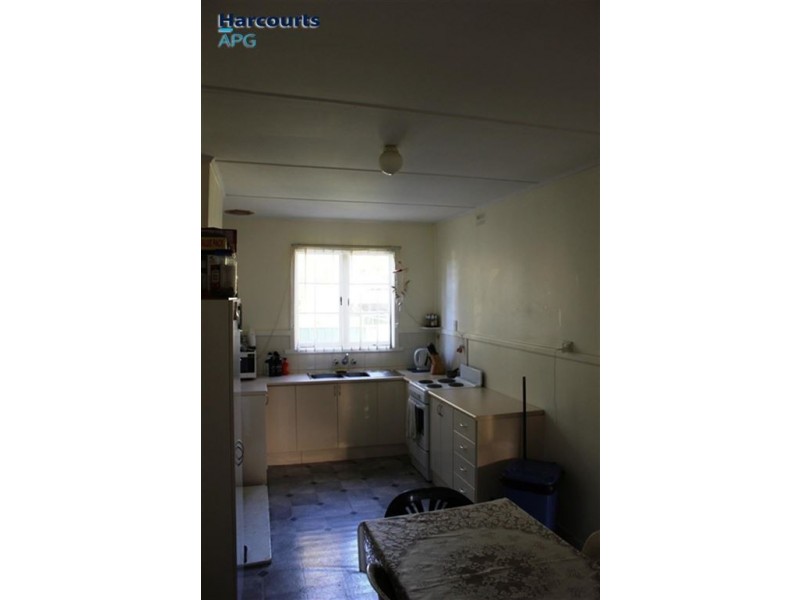 77 Coombes Street, Collie WA 6225