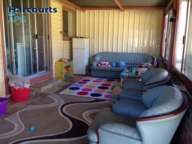 7 Burrowes Street, Darkan WA 6392