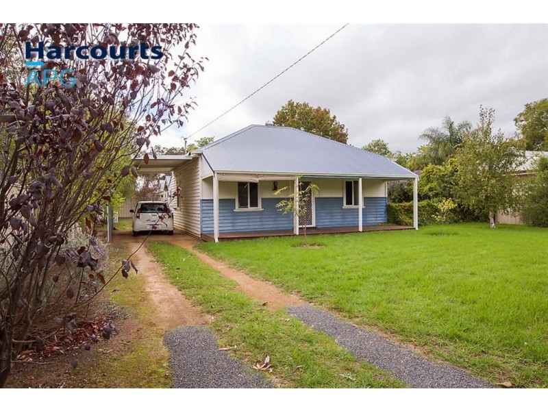 13 Thomas Street, Boyanup WA 6237