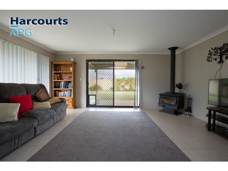 9 Durack Street, Dalyellup WA 6230