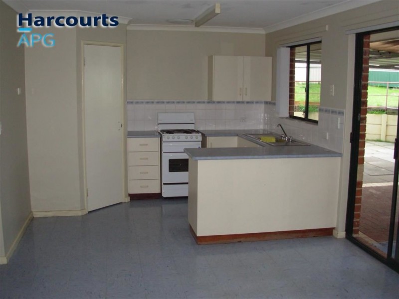 9 Hibiscus Court, Eaton WA 6232