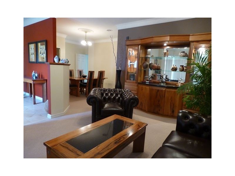 24 Kalari Rise, South Bunbury WA 6230