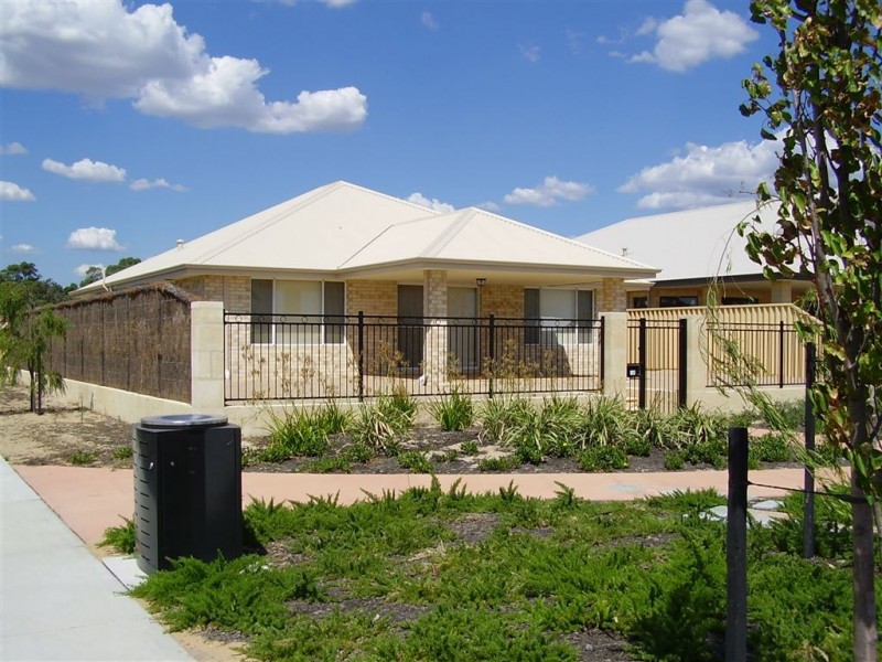 12 Neslite Road, Dalyellup WA 6230