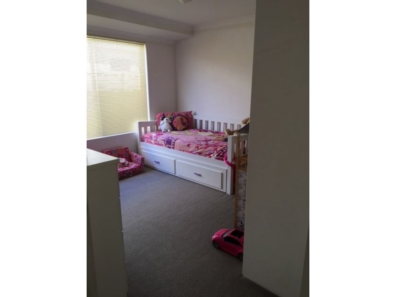 12 Neslite Road, Dalyellup WA 6230