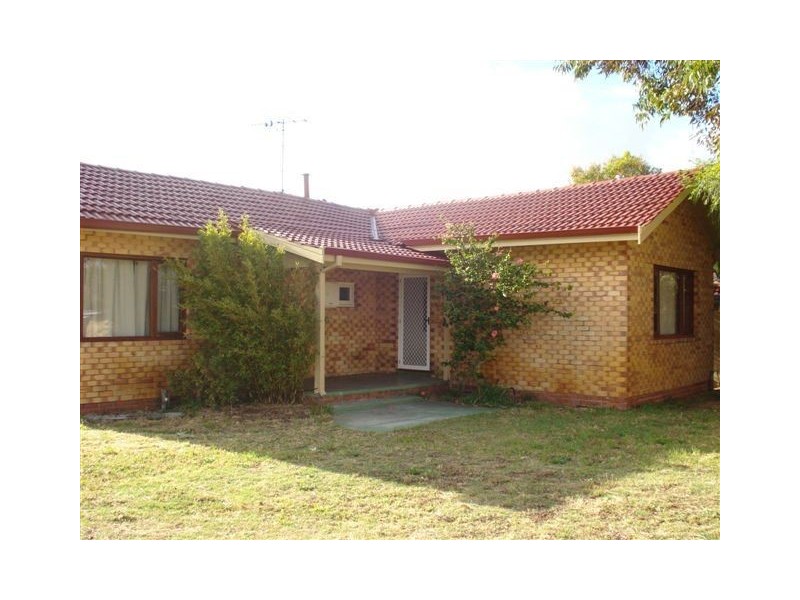 23 Knight Street, Withers WA 6230