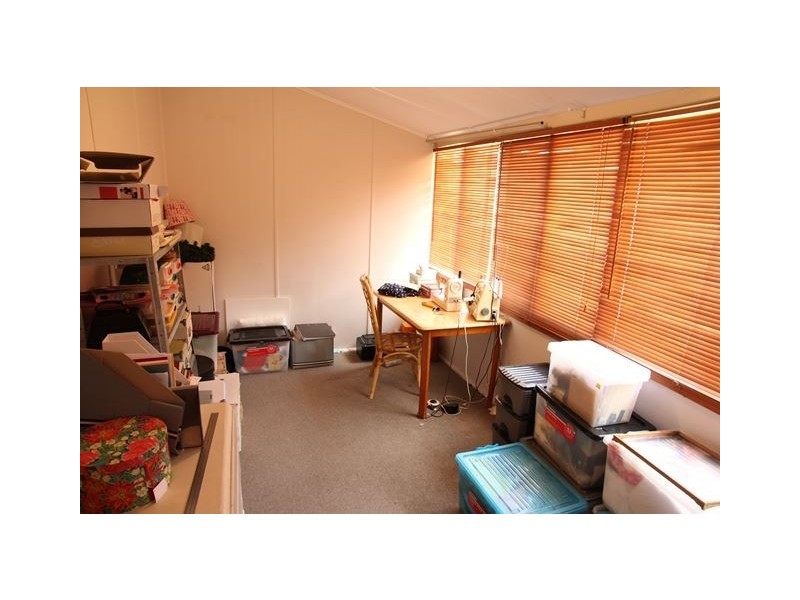 23 Knight Street, Withers WA 6230