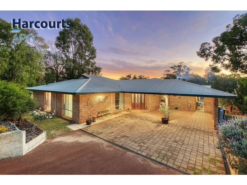 23 Lofthouse Drive, Leschenault WA 6233