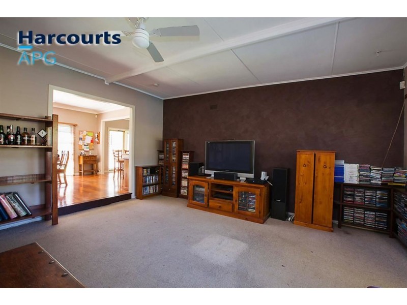 35 Picton Road, East Bunbury WA 6230