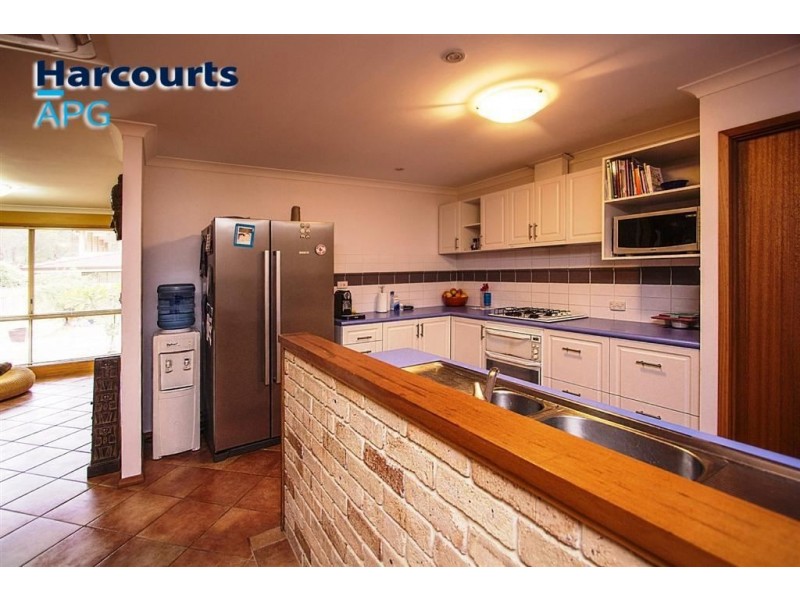 19 Whatman Way, Australind WA 6233