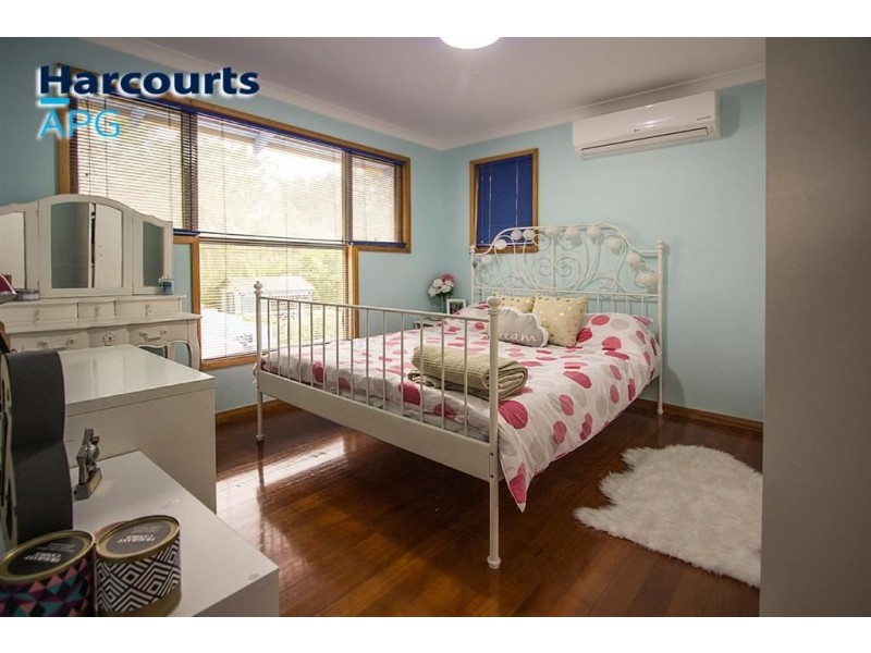 19 Whatman Way, Australind WA 6233