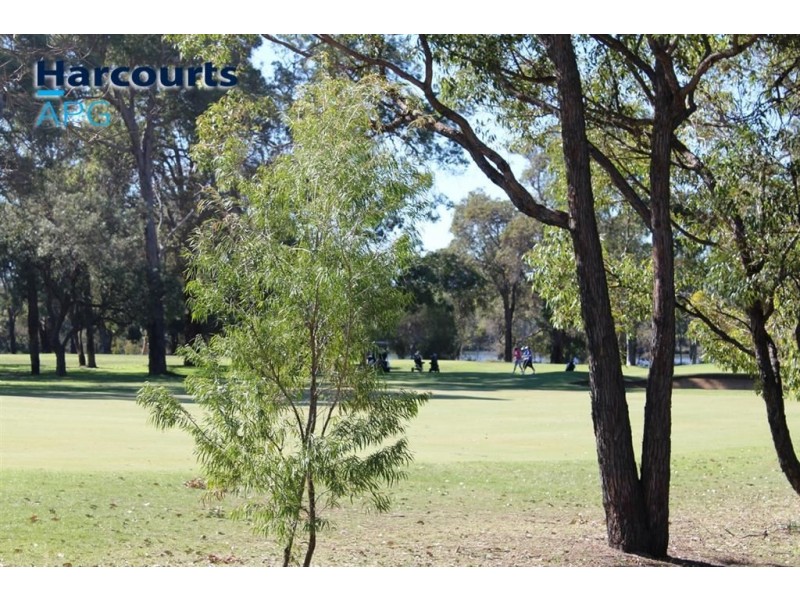 19 Whatman Way, Australind WA 6233