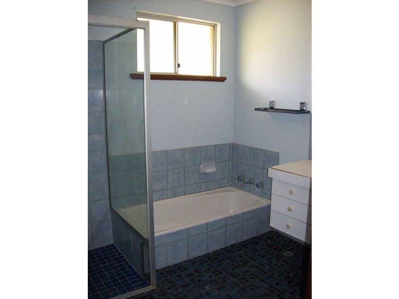 54 Reynolds Road, Capel WA 6271