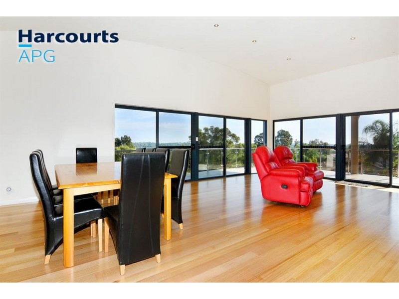 20 Winthrop Avenue, College Grove WA 6230