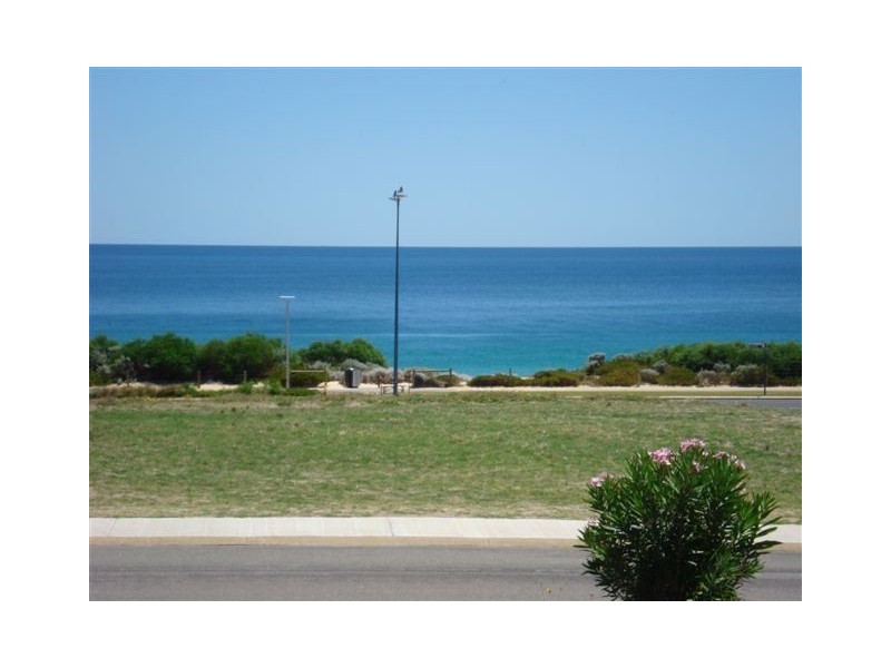 21A Upper Esplanade, Bunbury WA 6230