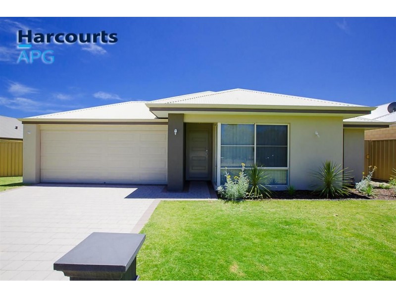 15 Waterford Way, Australind WA 6233