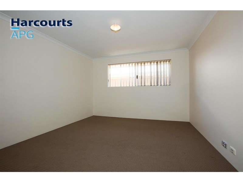 15 Waterford Way, Australind WA 6233