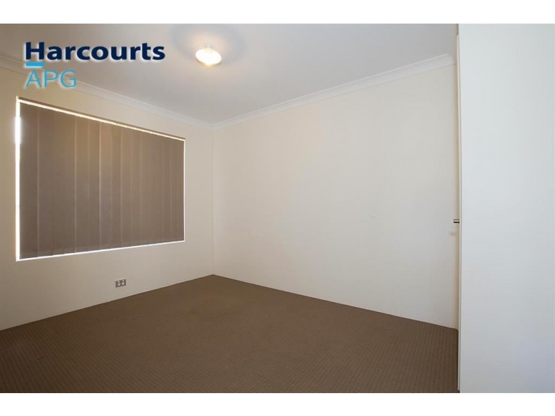 15 Waterford Way, Australind WA 6233