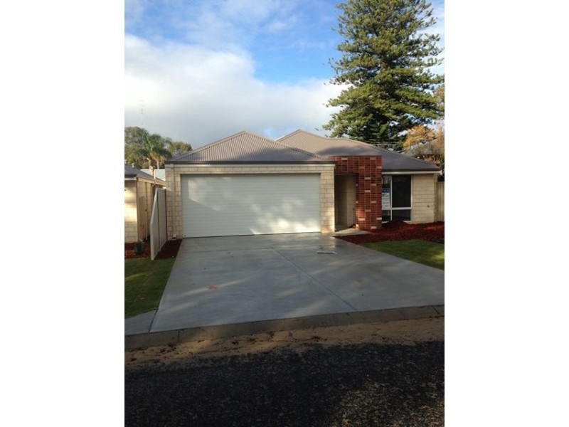 9A Winton Street, Carey Park WA 6230