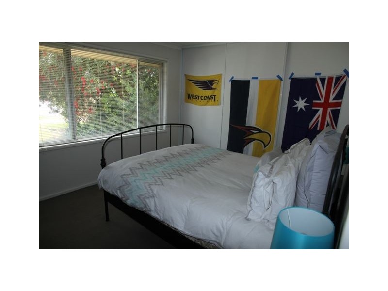 5 Herbert Road, East Bunbury WA 6230