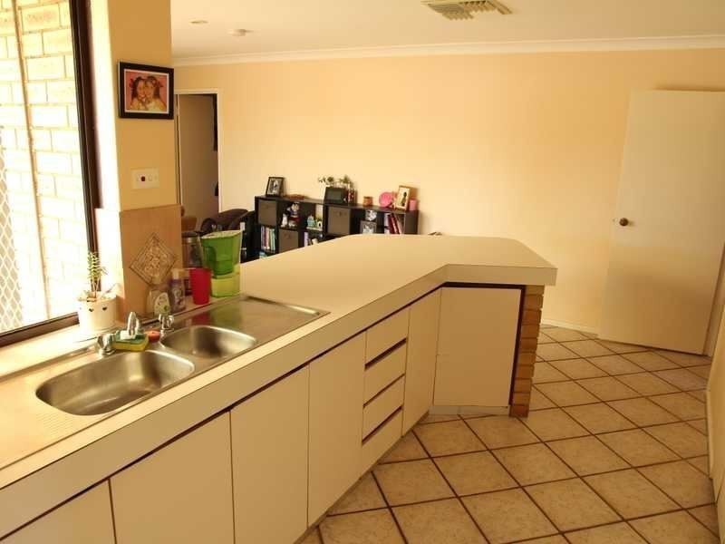 8 Hastie Street, South Bunbury WA 6230