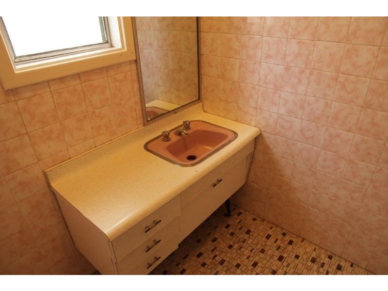 24 Clifton Street, Bunbury WA 6230