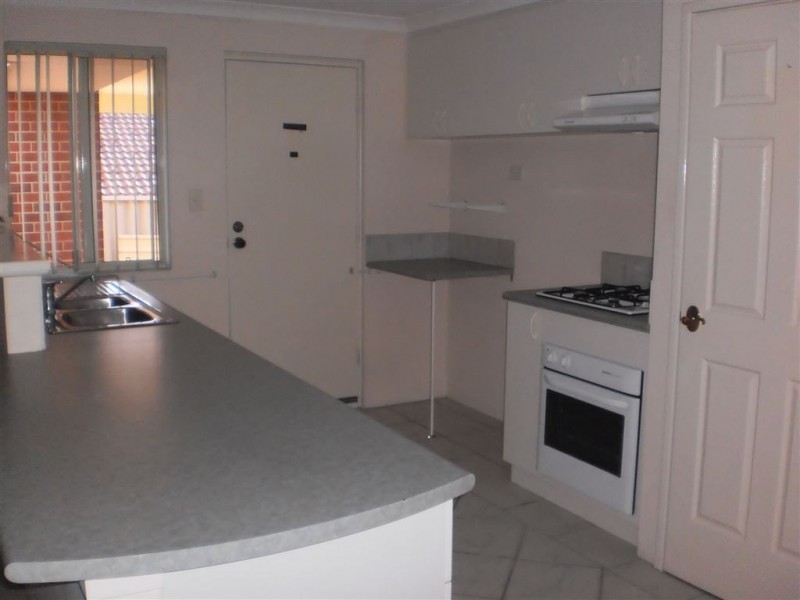 1/8 Ivy Court, Eaton WA 6232