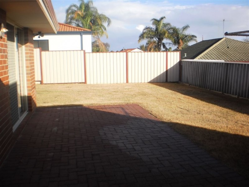 1/8 Ivy Court, Eaton WA 6232
