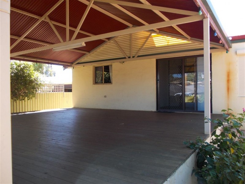 27 Travers Drive, Australind WA 6233