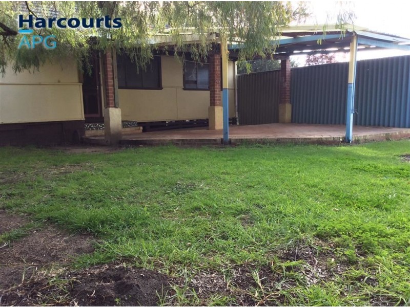 17 Albert Road, East Bunbury WA 6230