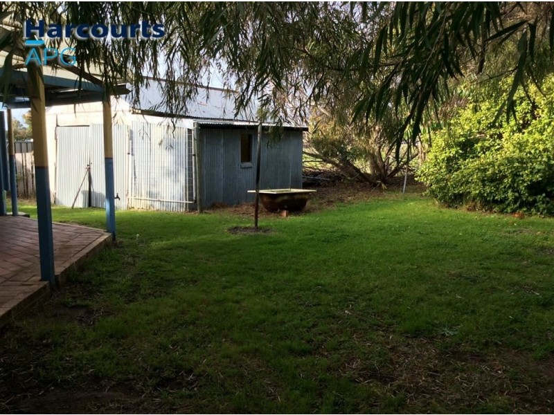 17 Albert Road, East Bunbury WA 6230