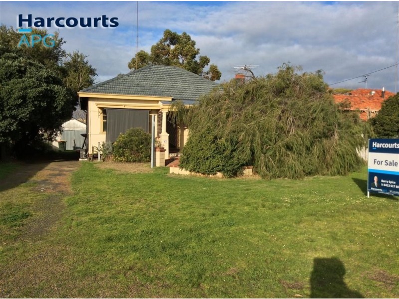 17 Albert Road, East Bunbury WA 6230
