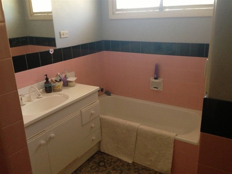 8 Willoughby Street, South Bunbury WA 6230