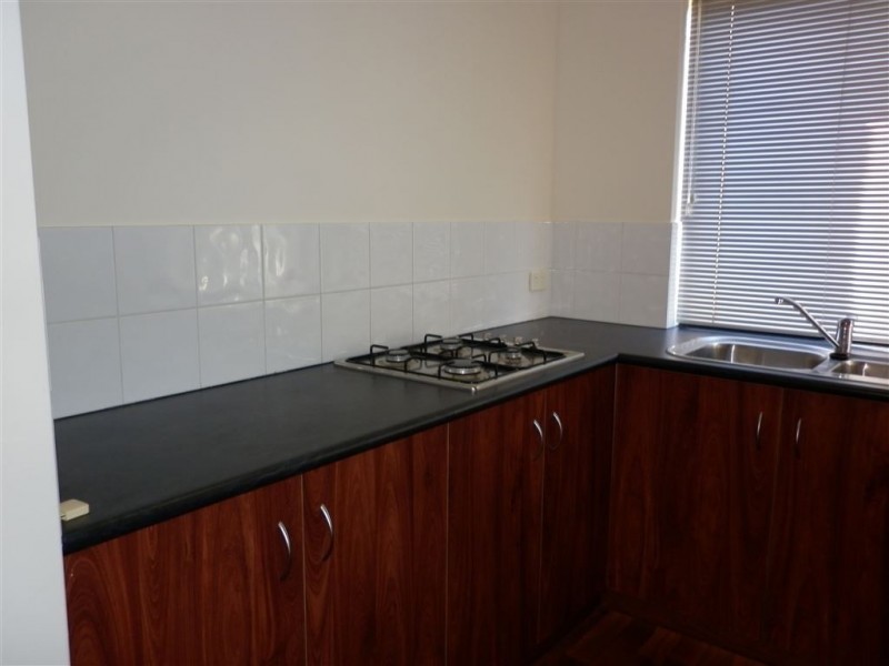 7/13 Wakefield Crescent, Australind WA 6233