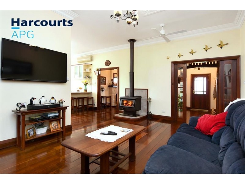 34 Beach Road, South Bunbury WA 6230