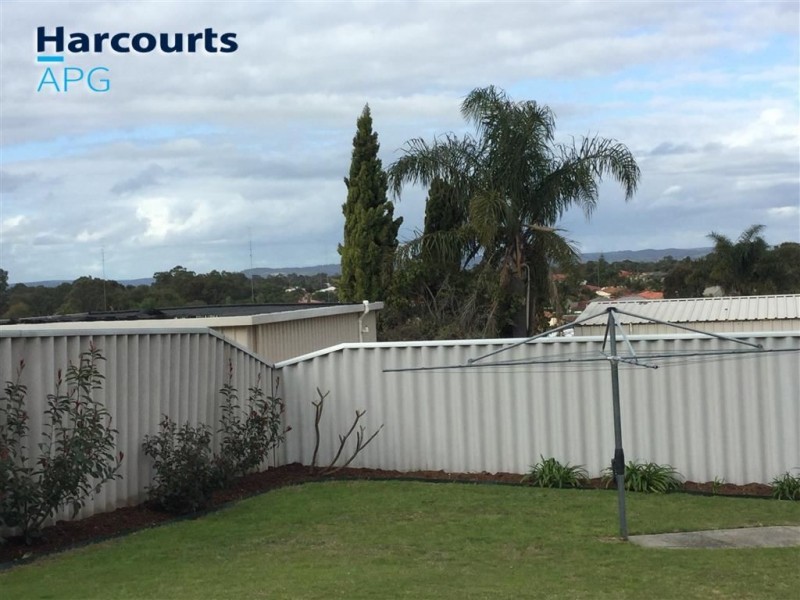 9 Hibiscus Court, Eaton WA 6232