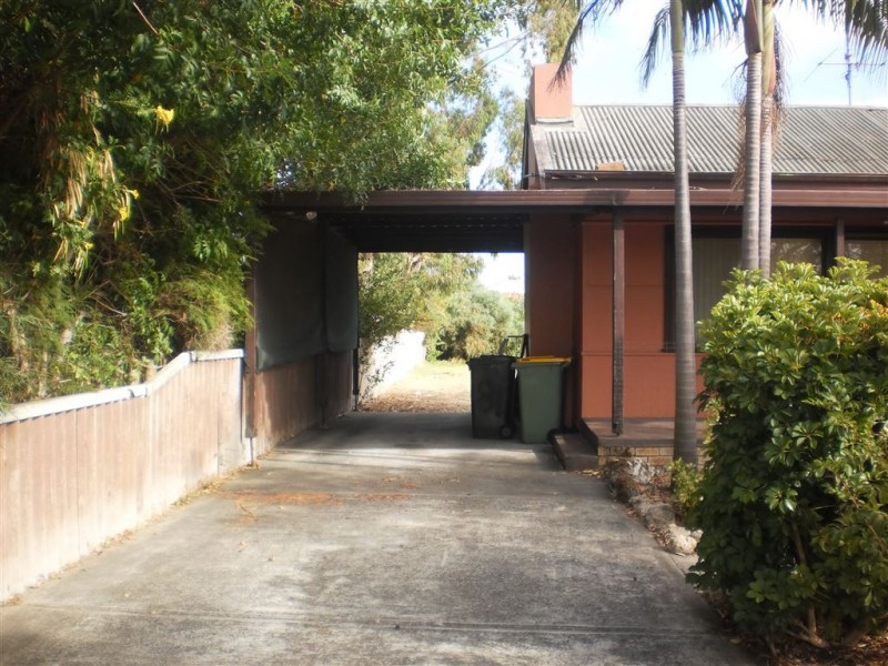 84 Frankel Street, Carey Park WA 6230