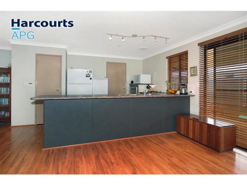 6 Woodquay Avenue, Australind WA 6233