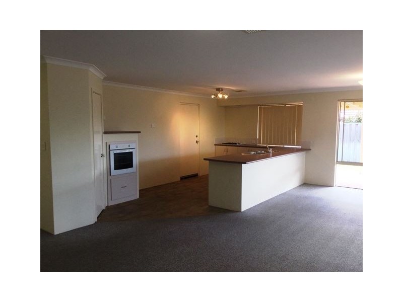 16 Sherwood Road, Australind WA 6233