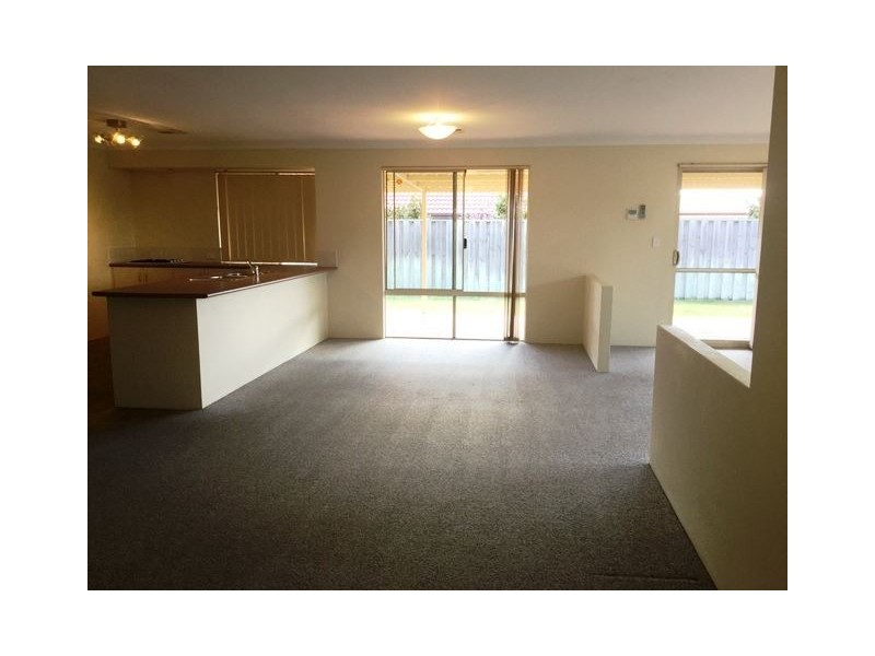 16 Sherwood Road, Australind WA 6233