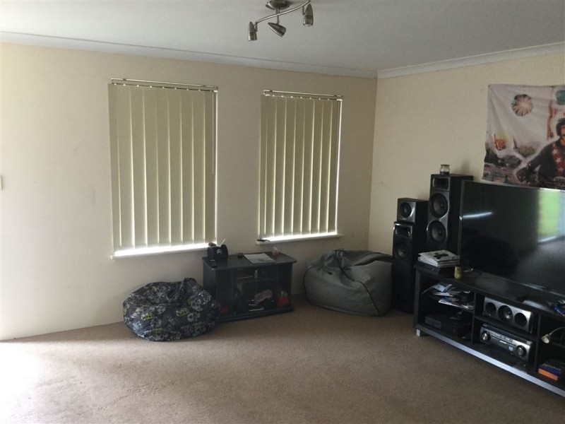 8/13 Wakefield Crescent, Australind WA 6233