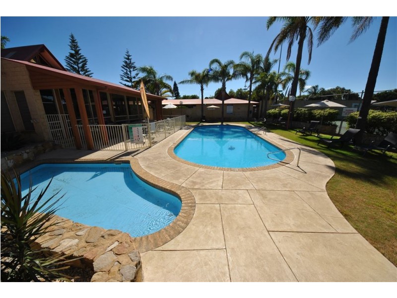 14 Park Home  Discovery Holiday Park Koombana Bay, Bunbury WA 6230