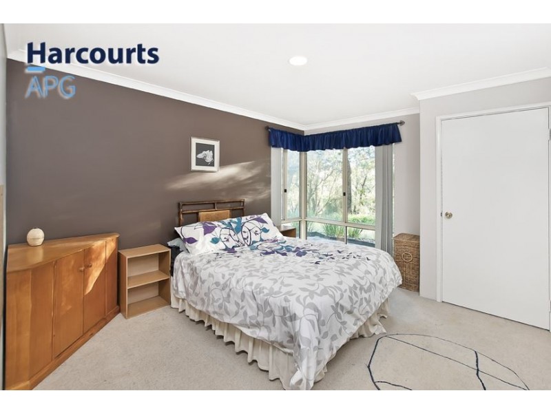 30 Lofthouse Drive, Leschenault WA 6233